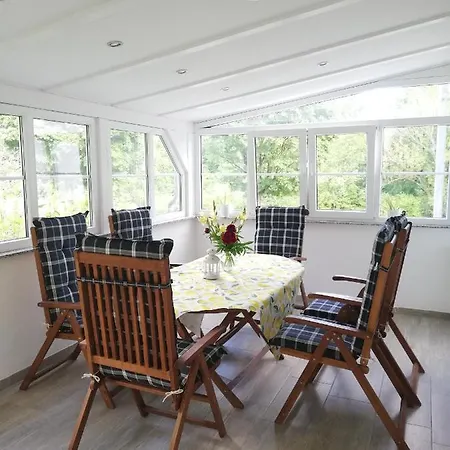 Lejlighed Am Bodensee Mit Wintergarten, Garten Und Grillhaus Bis 6 Person *