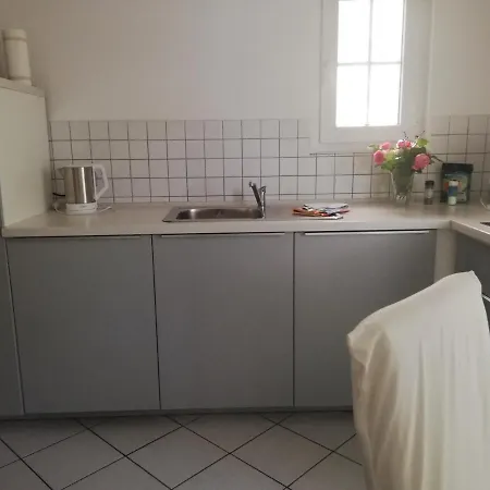 Am Bodensee Mit Wintergarten, Garten Und Grillhaus Bis 6 Person Lejlighed *